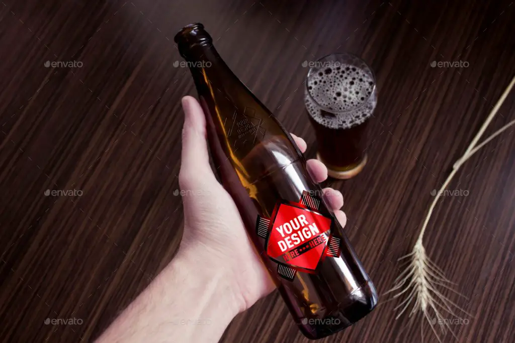 Grapulo's Beer Bottle Mockup